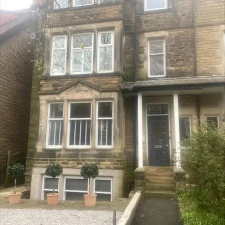 Dragon Parade Apartment Harrogate Exterior photo